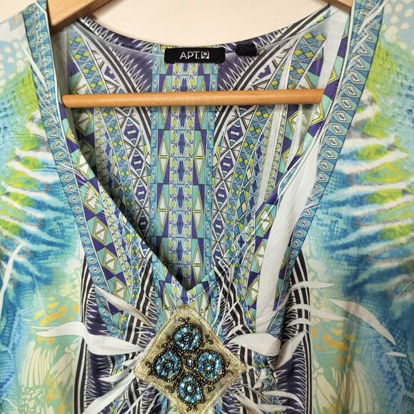 Apt 9 Sublimation Top Beaded Jewel Sleeveless Geometric - Picture 6 of 9